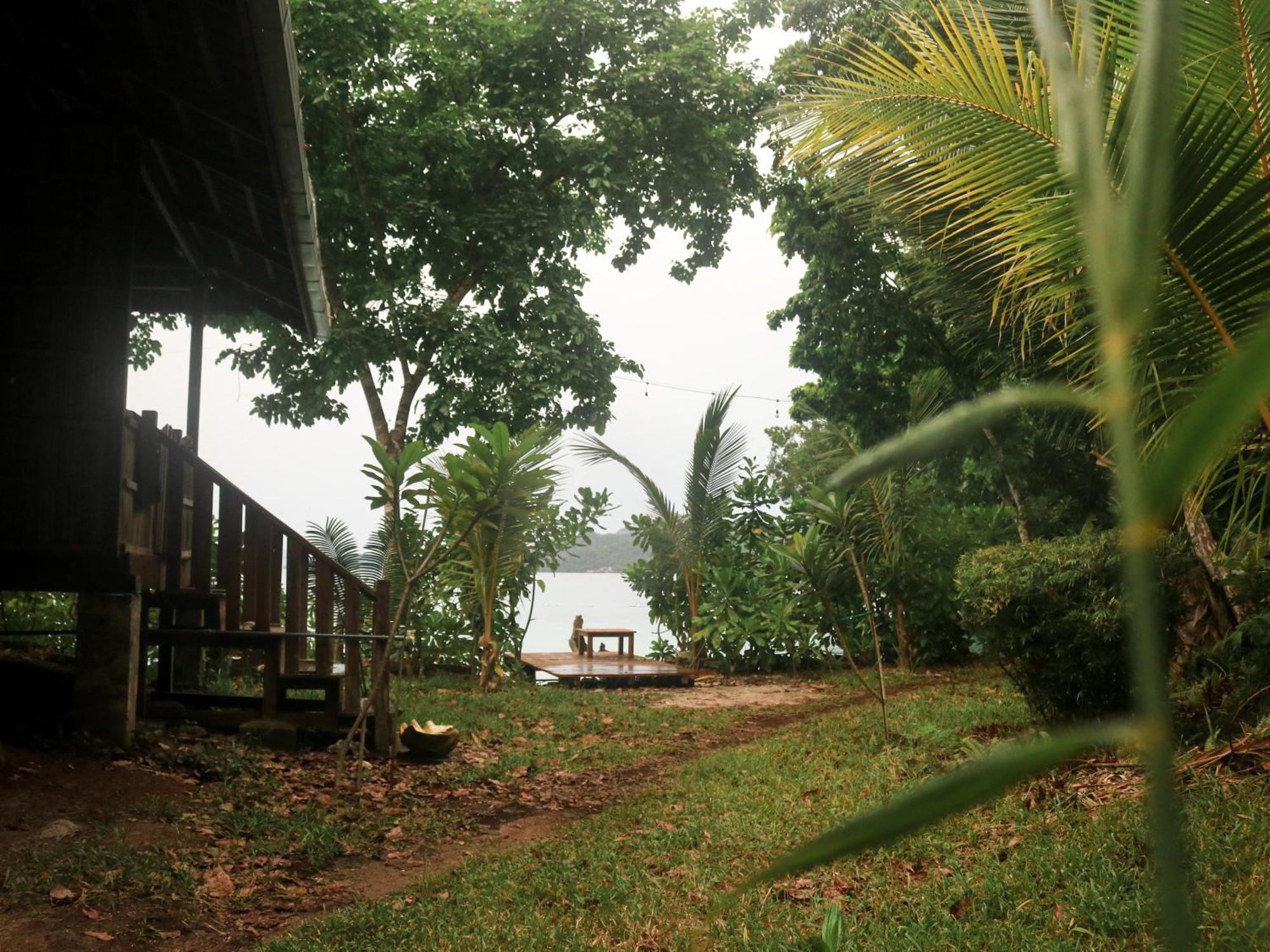 Raja Ampat Eco Lodge Tapokreng Exterior foto